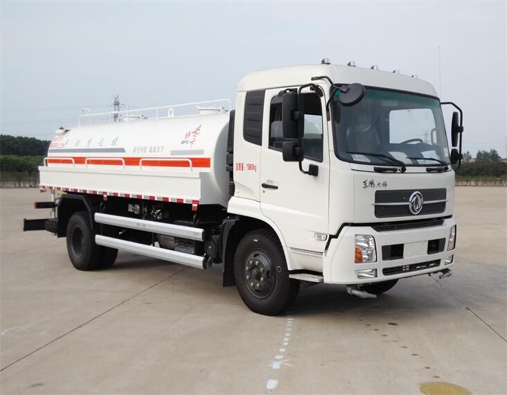 灑水車圖片 灑水車圖片