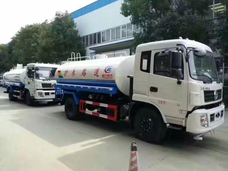 12噸(12方)東風(fēng)專用底盤綠化灑水車價(jià)格