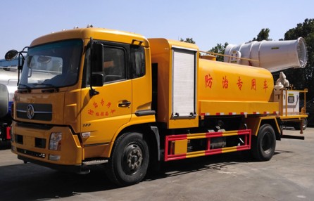 多功能灑水車參數(shù)_12方東風天錦農(nóng)藥噴灑車廠家價格