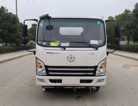 8噸灑水車參數(shù)_國六大運(yùn)奧普力黃牌8方綠化灑水車廠家價(jià)格
