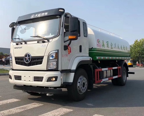 15噸灑水車多長_大運(yùn)致勝15方綠化灑水車廠家價格