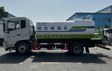 東風(fēng)天錦15方灑水車_東風(fēng)牌DFH5180GPSEX8S型綠化噴灑車 東風(fēng)天錦15方灑水車_東風(fēng)牌DFH5180GPSEX8S型綠化噴灑車